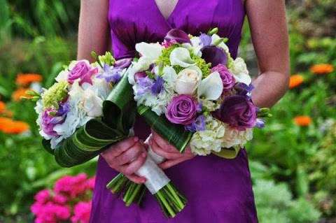 Baskets & Blooms Flower and Gift Boutique Baskets & Blooms Flower and Gift Boutique